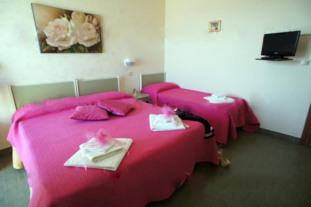 Hotel Brenta Viserbella di Rimini Extérieur photo