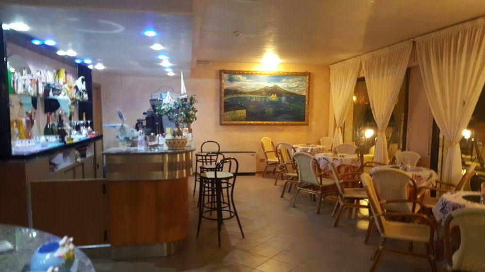 Hotel Brenta Viserbella di Rimini Extérieur photo